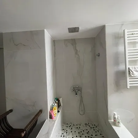 Casa D'arte Angele Apartmán *